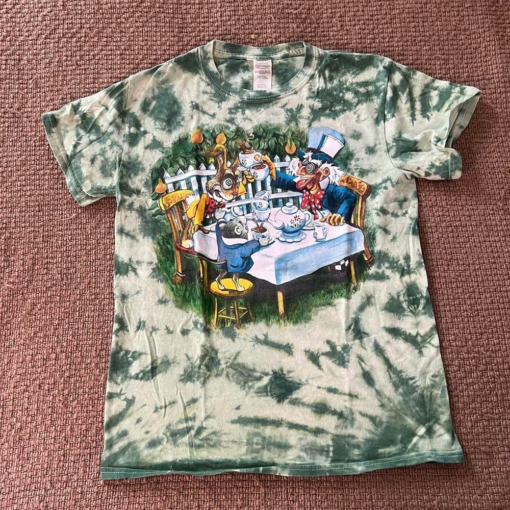Trippy Tie Dye Mad Hatter Tea Party TShirt
Alice in wonderland t-shirt